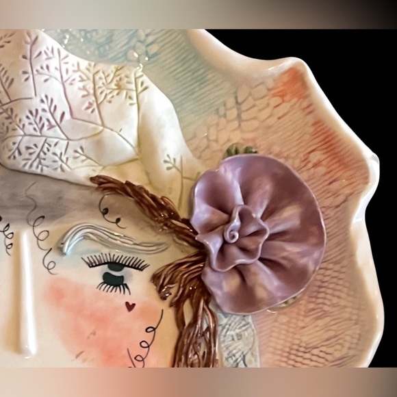 Rare! Ellen Williams "Garden Girls" Collection by Ganz - Decorative Wall Plate - Picture 5 of 12